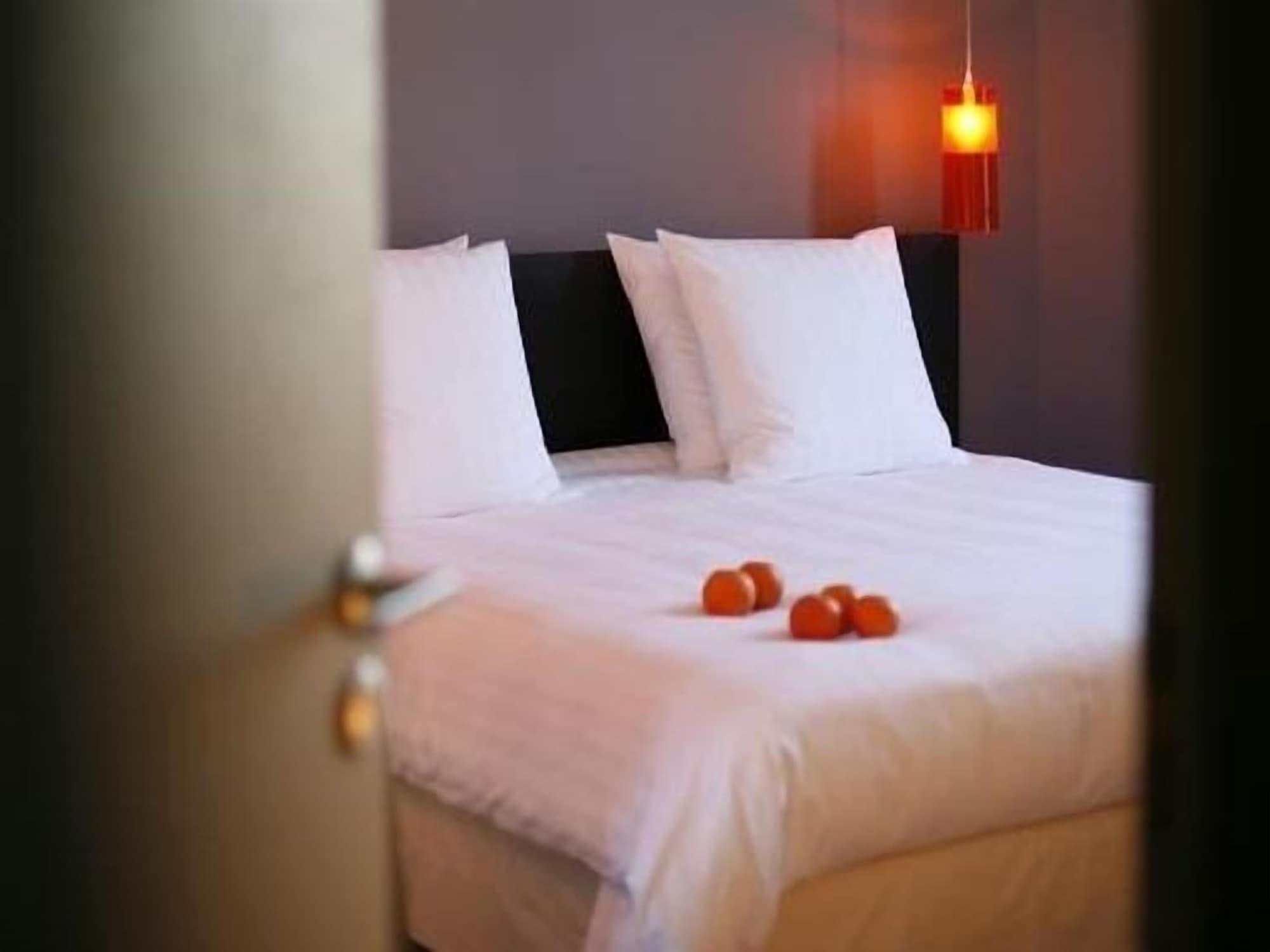 Bed and Breakfast Les 4 étoiles Montpellier Esterno foto