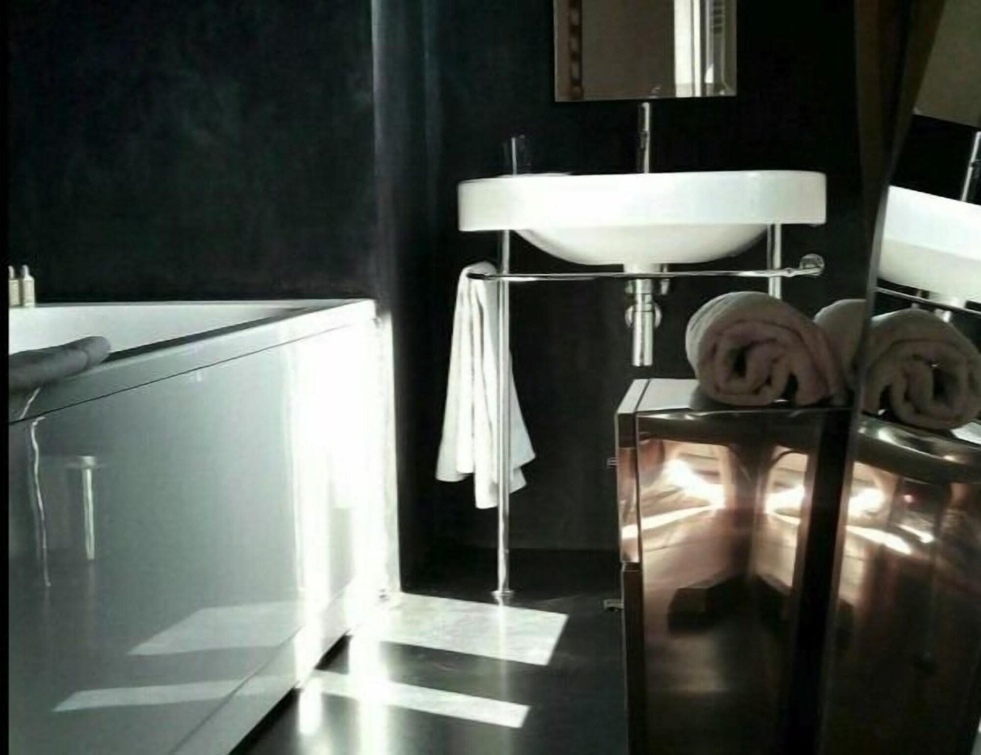 Bed and Breakfast Les 4 étoiles Montpellier Esterno foto