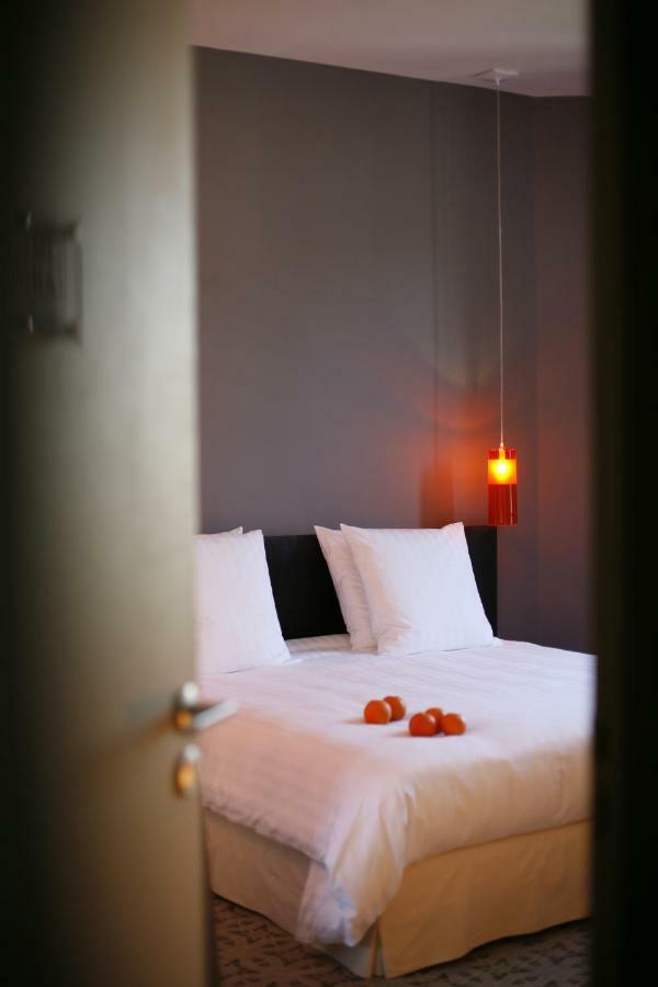 Bed and Breakfast Les 4 étoiles Montpellier Esterno foto